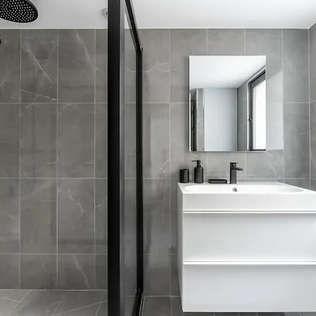 Apartment Invalides Palais Bourbon Luxueux 4p
