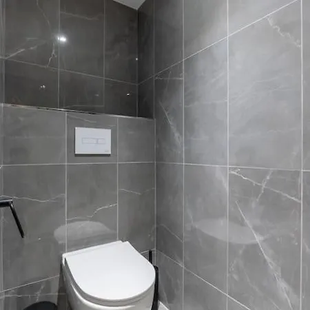 Apartment Invalides Palais Bourbon Luxueux 4p